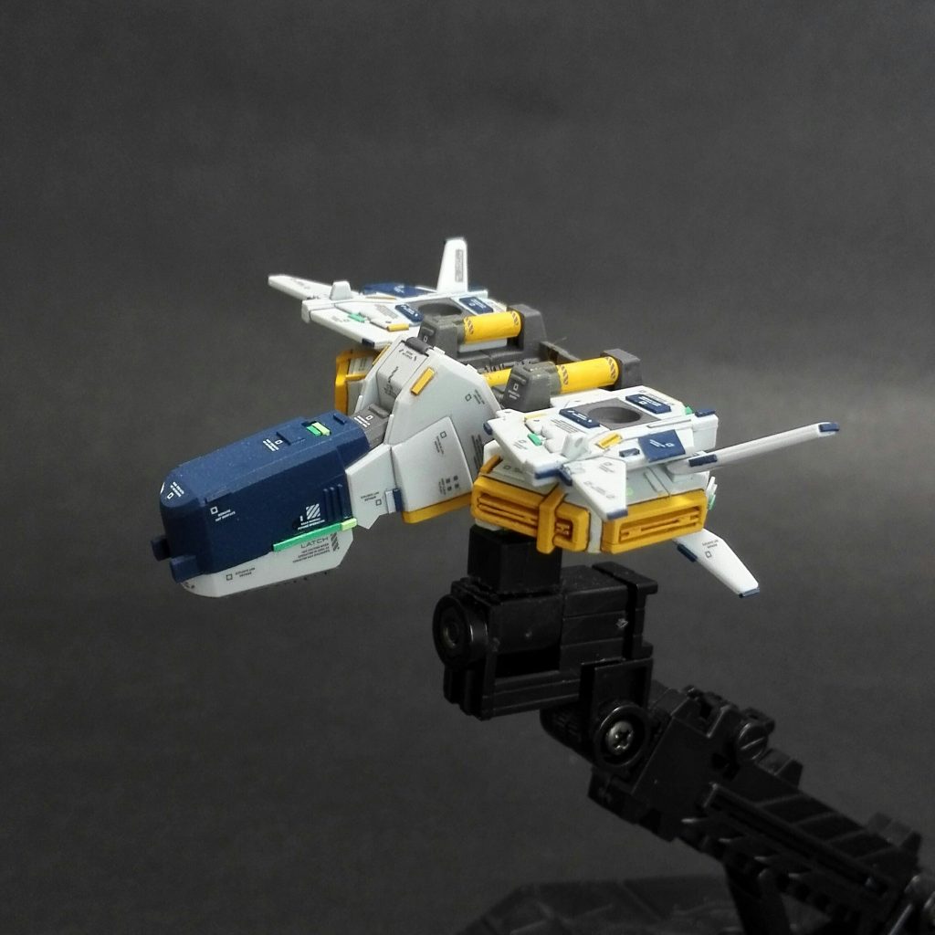 更にプリムローズに各種武装を装備させるためのオプショナル・バインダーを装備させての1枚です。戦闘機感が出てきて良い感じに(笑)。