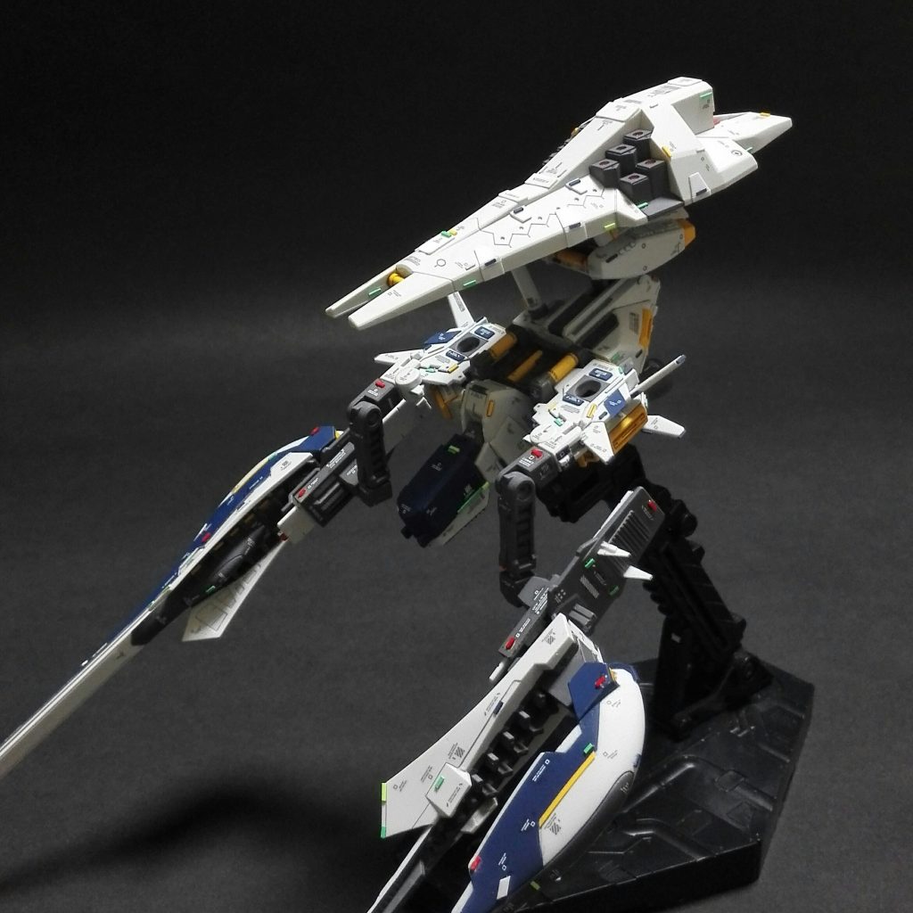 最後は少し変わり種でシールド・ブースタから強化型シールド・ブースターに変更したプリムローズ(第1種兵装)の派生形態です。拡散ビーム砲の展開により迎撃機能が得られて防御性能もアップですかね(笑)。他にもいろいろ撮影しているので是非ホームページまで遊びに来て下さい。