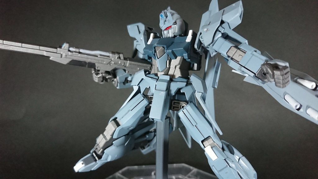 パッケージ画像っぽく一枚。バイザーの赤が映えますね