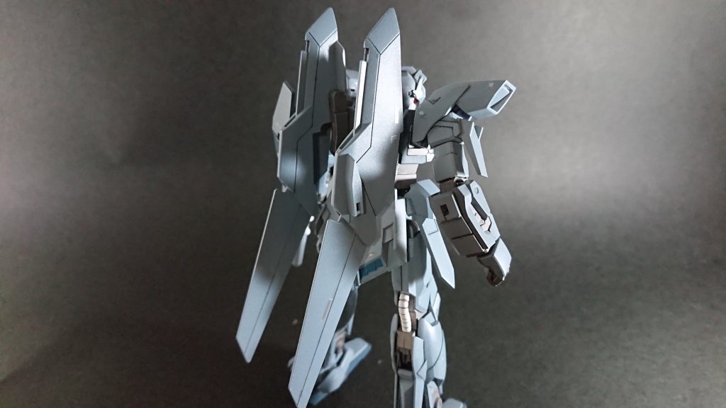 バックショット。イケメン。