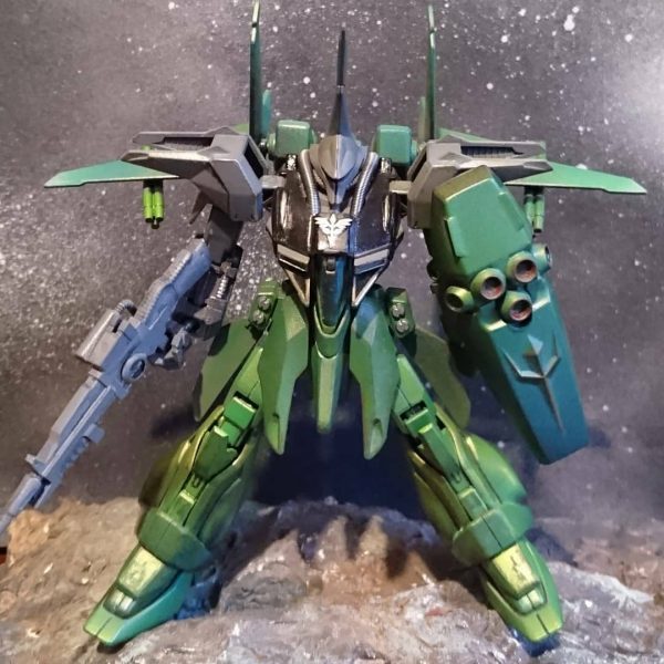 バウ隊長機(量産機)