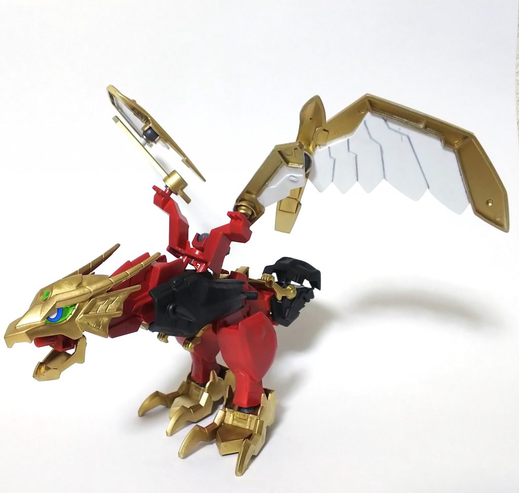 相棒のガンドラゴン
ストライク劉備の肩アーマーを使ってガンドラゴン単体でも成立するようにしました。