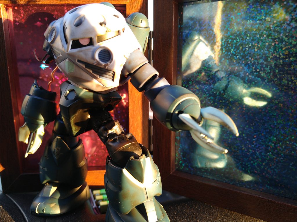 右腕の関節が割れたので今回は盛大に焼きを入れました。