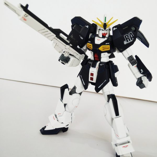 νガンダムサンドロック