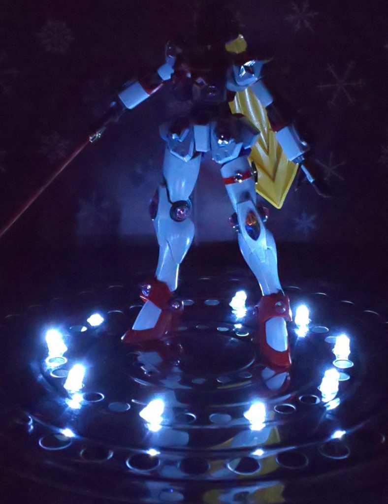 写真じゃ分かりにくいですが、ジュエルシールがライトに反射して綺麗です