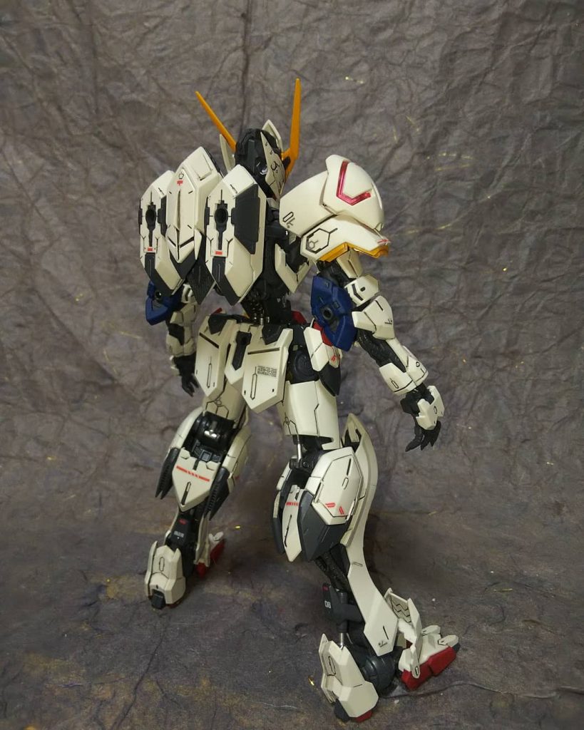 バルバトス本体背面