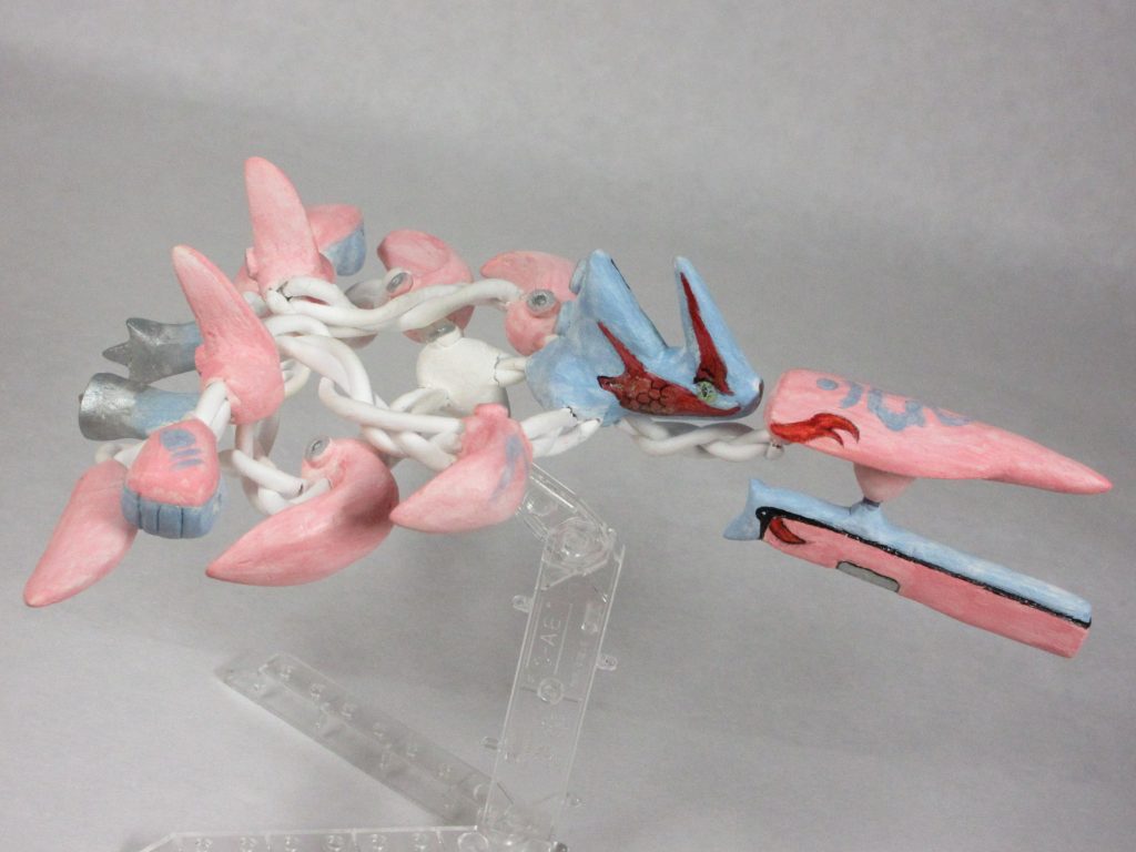 可変戦闘機VF-1_a「ヴァルキュリエ」見参！
……どちらにしてもプラフスキー粒子には
反応しない逸品ですが(-_-)