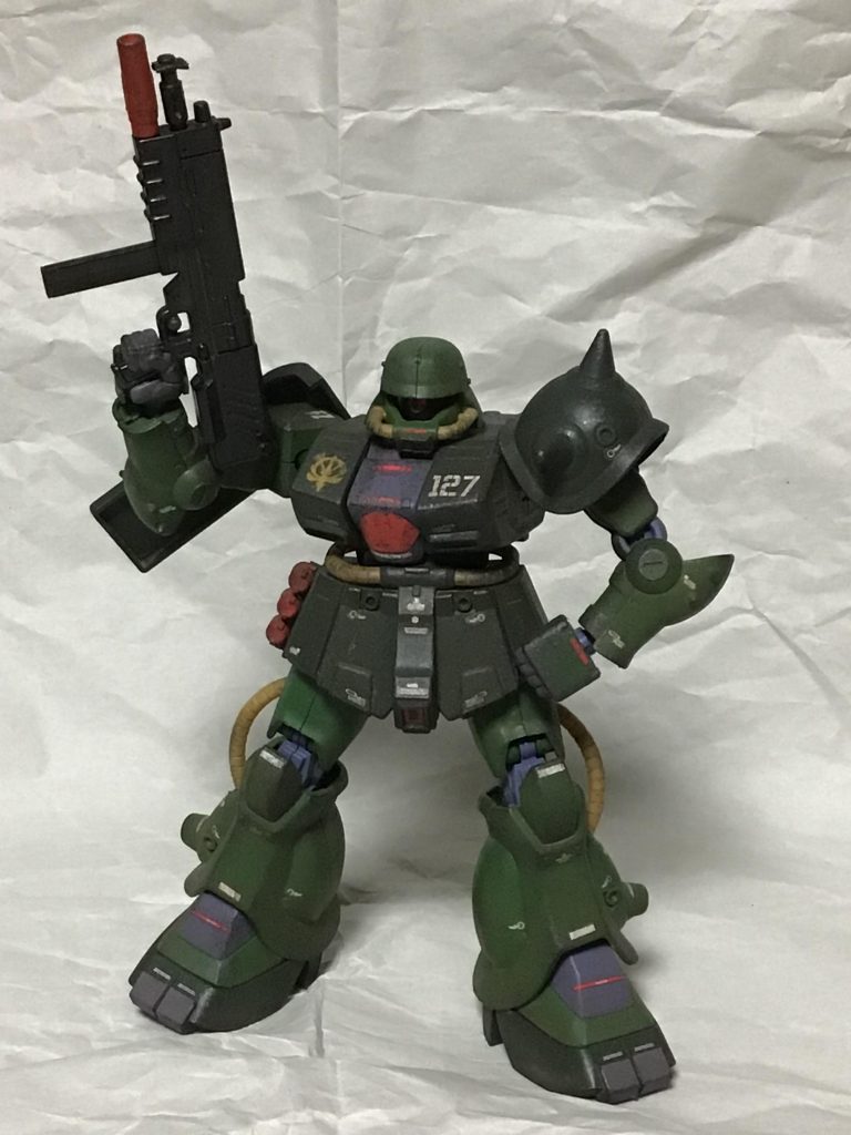 うまく光が当たらないとモノアイまっくら