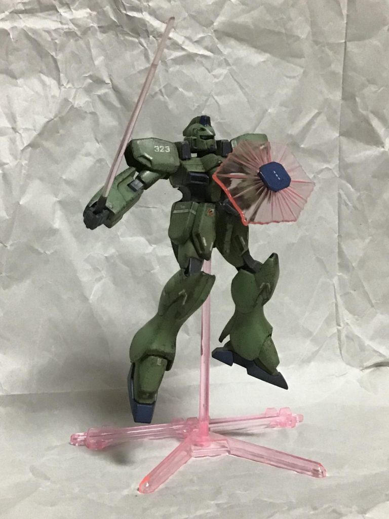 スタンドの機体名シールはなんとなく貼っていません。