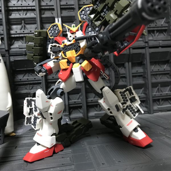 ガンダムへビーアームズEW版イーゲル装備