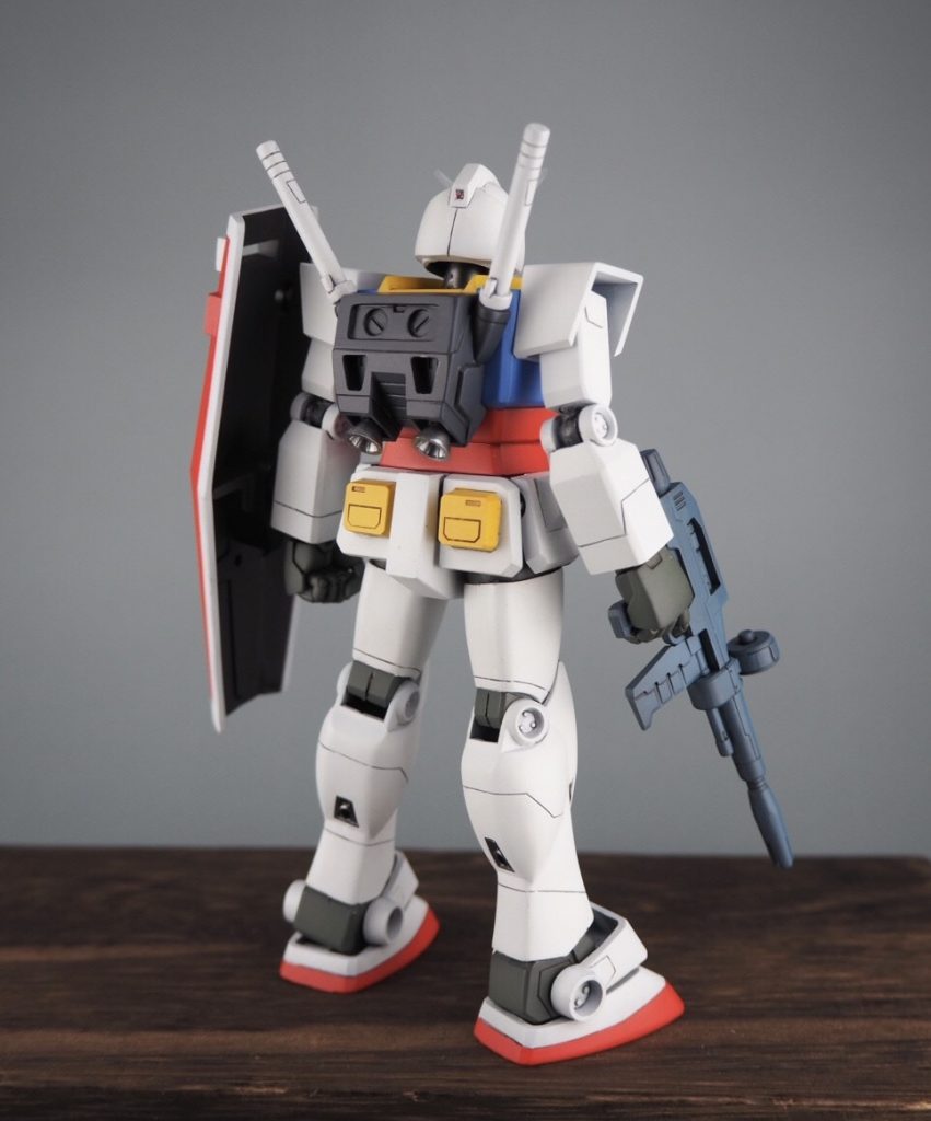 旧HG ガンダム–2枚目/制作者:えぬせ