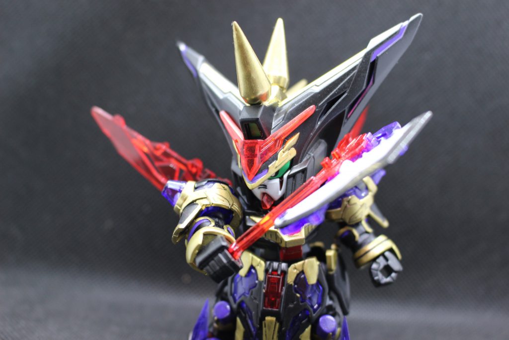 肘が曲がらないのが物足りなく感じますが、いつかは……。