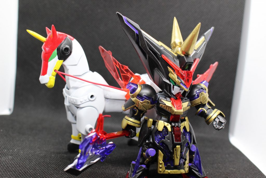 トリニティバイクもカッコいいとは思いますが、白銀流星馬が好きすぎてツラい。これからも馬を増やしたいです。