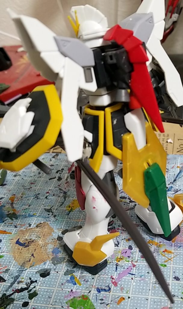 肩に増加装甲付けたりしたけど邪魔だったので排除
ポニーテールっぽいパーツはSDガンダムの魔竜剣士ゼロのパーツ