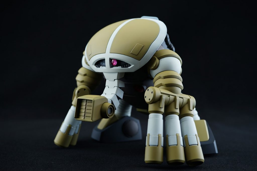 エース機っぽい奴を見つけて気合を入れなおすジュアッグさん。