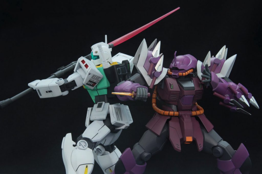 ## ジムパチストライカーvsイフリートシュナイド
ビームスピアをダッキングで躱しつつ背後に回って動力炉辺りをグサリ!!というイメージで。