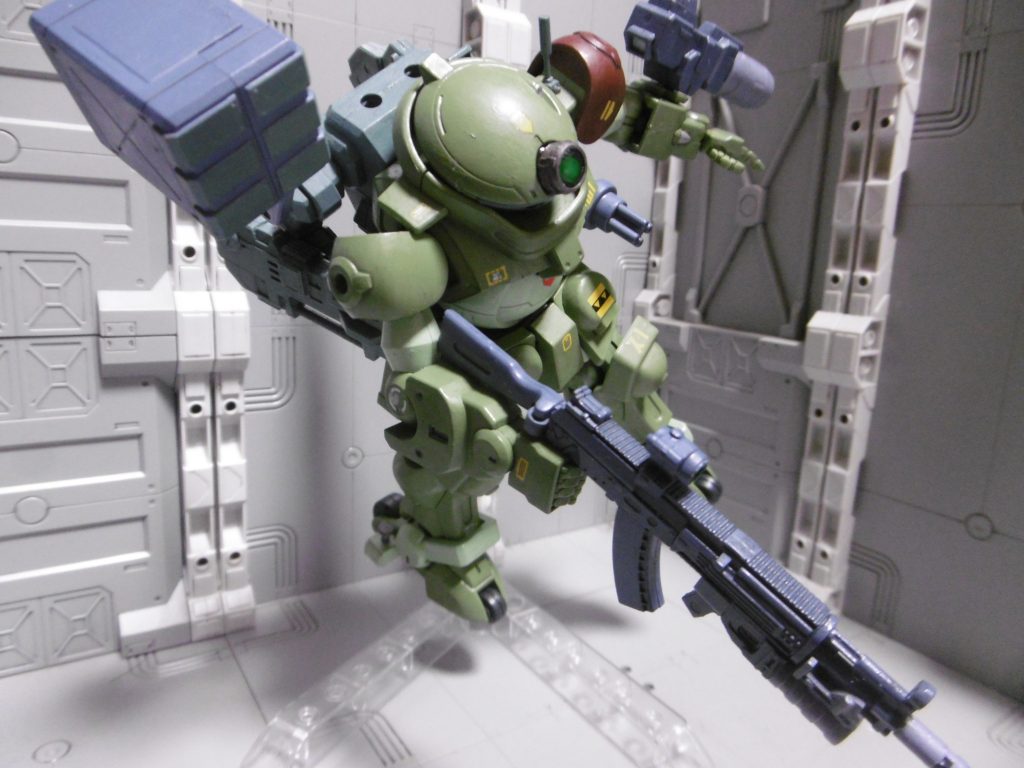 小ジャンプ移動みたいな構図。…作品違うか。