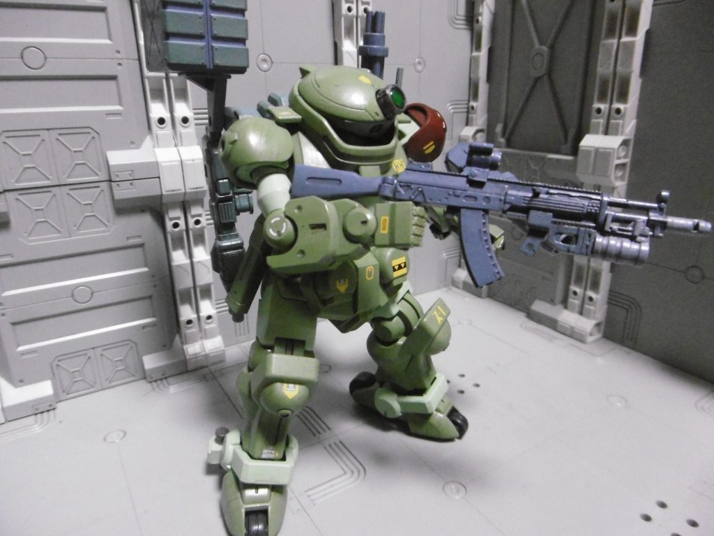 アサルトライフルの照準器だけＴｙｐｅ－Ｈなのは、単に間違えただけです。塗ってから気付きましたが、完全再現ではないのでまぁ良いやと。