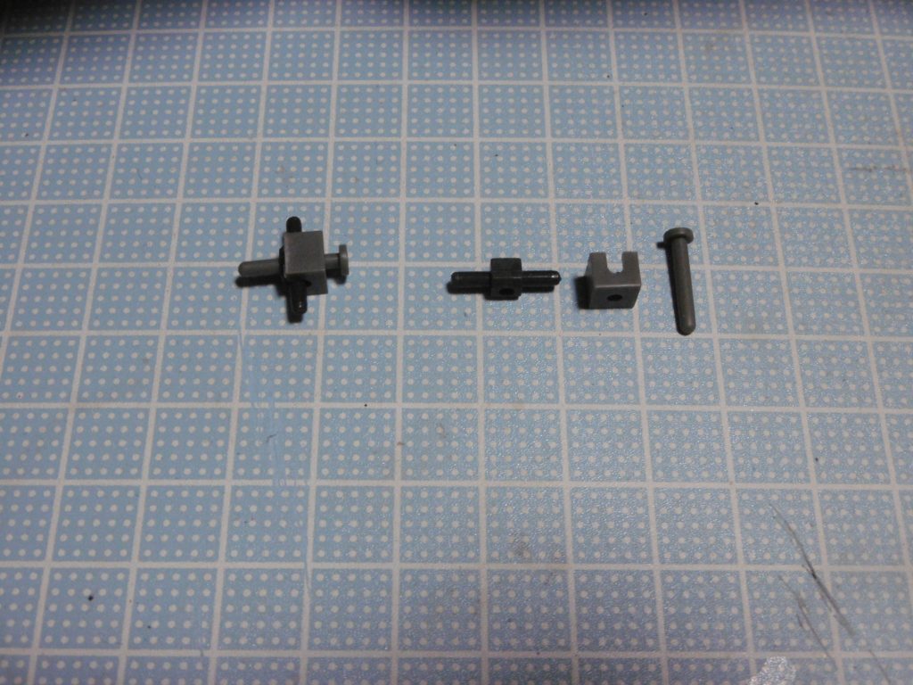 ちょっとだけ小改造に挑戦。
wave の PC-02+同プラサポを使って、