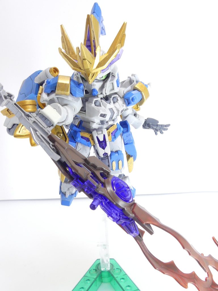 こちらはランスを外した魔法特化フォームの予定です。