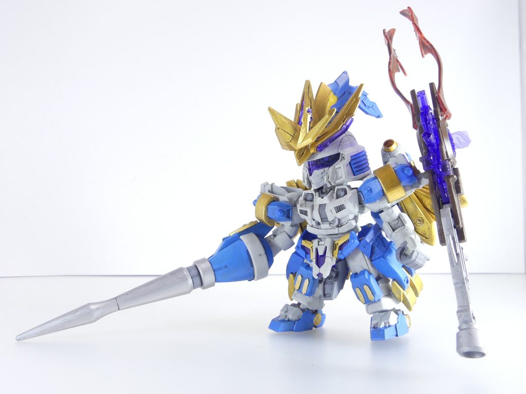 【ガンプラデータ】ベース:SD三国創傑伝 夏候惇トールギスIII追加パーツ:HGIBA MSオプションセット1HGIBO ガンダムキマリスヴィダールガシャプラ ガンダムビルドダイバーズ01 など・・・スラッシュバサラからサラハチを経てここまでが随分とハイペースですが、これはガラル地方に休暇を取る前にあらかた用意していたからです(そのおかげで塗装に一ヶ月弱かかった)。今は来年の仕込みをちょこちょこと。コアコンどうしよう。ベースは創傑伝から夏候惇。販売元がガンダムベースか一部中古ショップに限られる事情こそあれ、「創傑伝改造」、それもGBNっぽい機体はGUNSTAでもほとんど投稿されていないので、今回挑戦と相成りました。