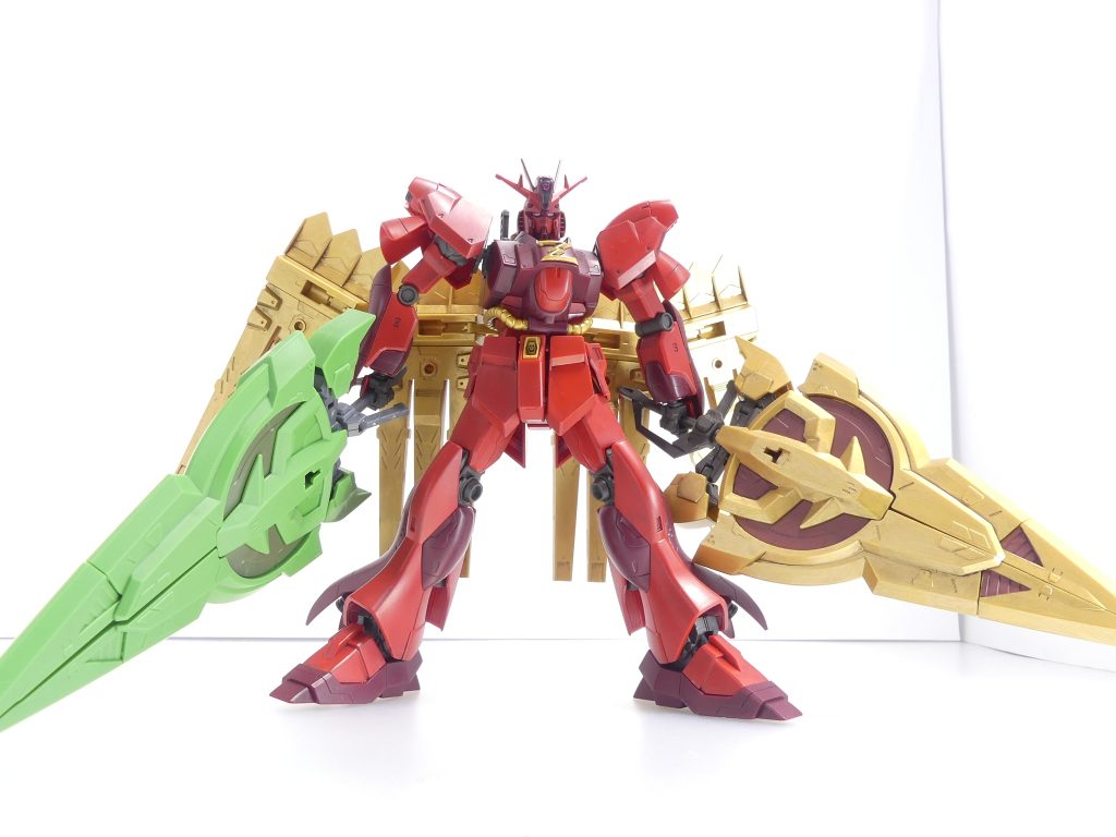 謝辞：キャプテン・ジオンのフォロワー達の熱心なジオニックっぷりに、キャプテンは「大瀑布の如く涙を流し」たという。ちなみにこれが「ＧＢＮＷ」２年目最後の記事です。今年一年ありがとうございました、来年も武装キットがあり続ける限りはやりますのでよろしく。１本で足りないのなら２本でダブルジオニックソード。攻撃力は２倍、いや２乗。２乗の相手を修正だ。「ホビーホビー」第３回でも触れられている彼･･･カザミとの邂逅は、果たして成るのか･･･？