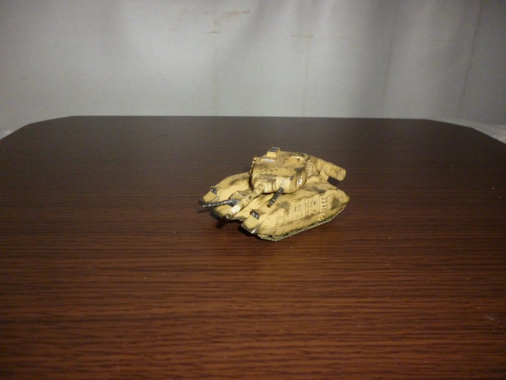 最後までご覧いただきありがとうございました。
久々に戦車模型を作ったのですが、モビルスーツを製作するときとはかなり勝手が違い、戸惑うことも多かったです。しかしその分、普段とはまた違った新鮮な気持ちで楽しく作れました。
よろしければ、本作品をご覧になっての感想などいただけますと幸いです。