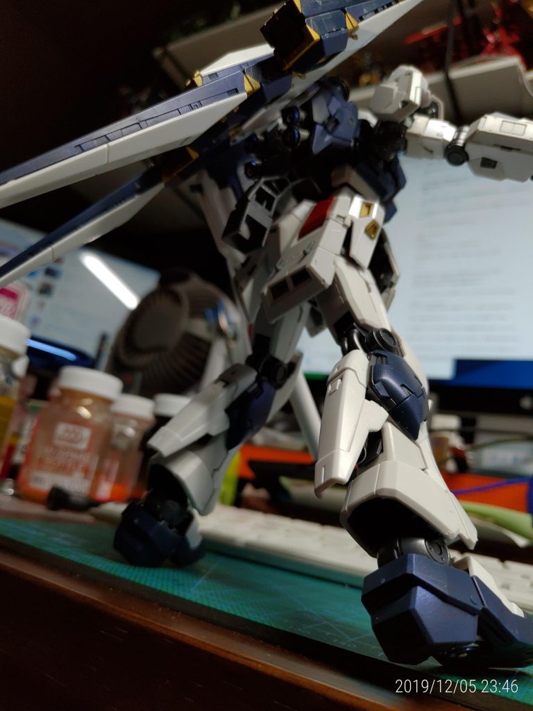 νガンダムRG–3枚目/制作者：taktak