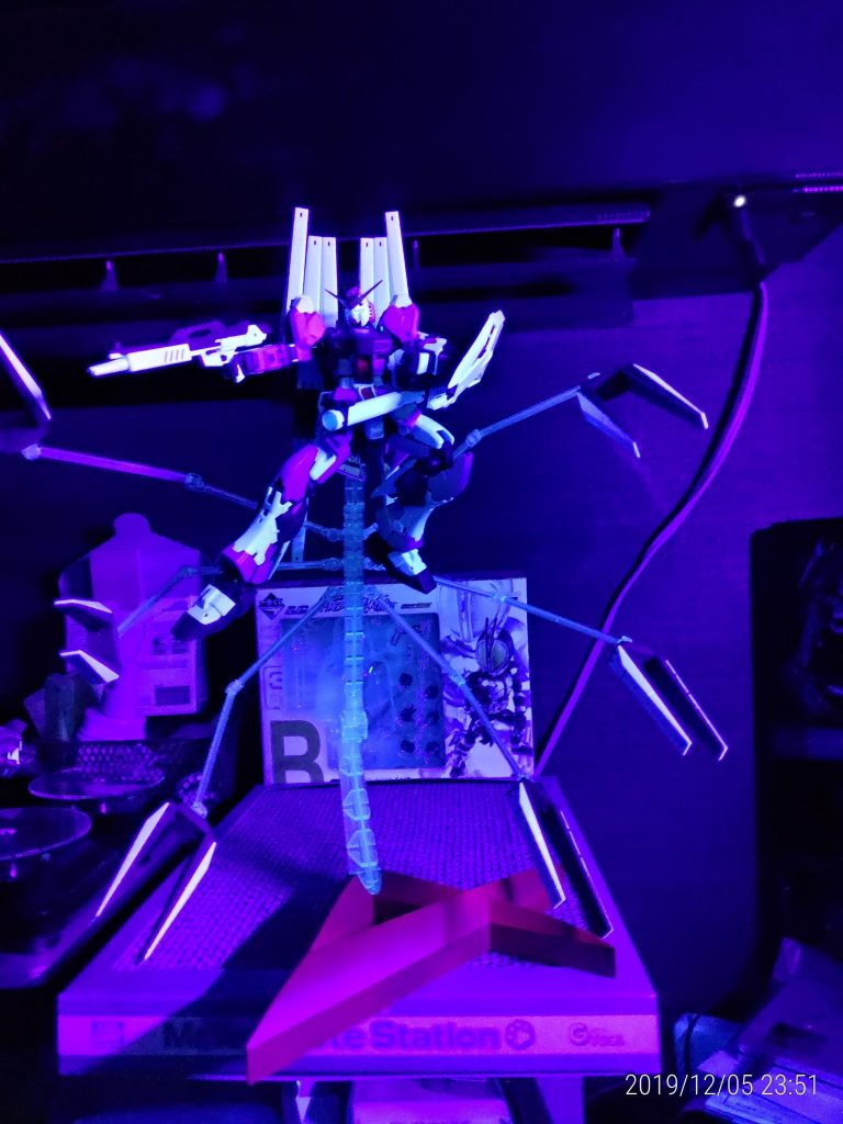 νガンダムRG–7枚目/制作者：taktak