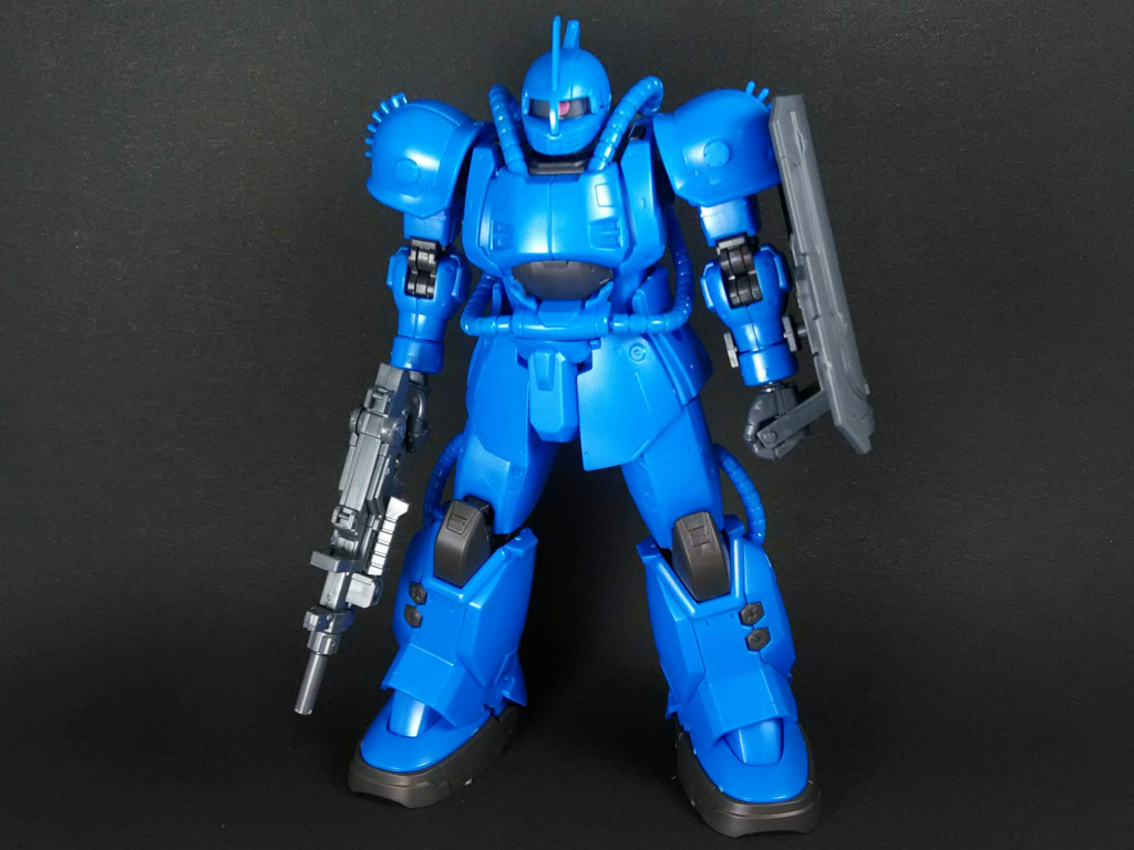 塗装前パチ組の状態。何の変哲もないブグです。合わせ目などもほとんど出ないキット。物足りない･･･