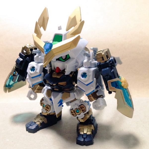 戦国アストレイ ゴールドフレーム (かんたん 孫権アストレイ)