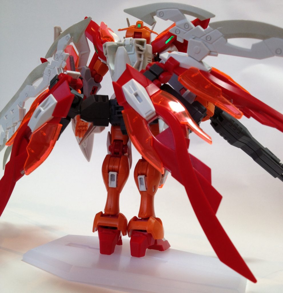 バックショット
きらびやかに、いかつく。