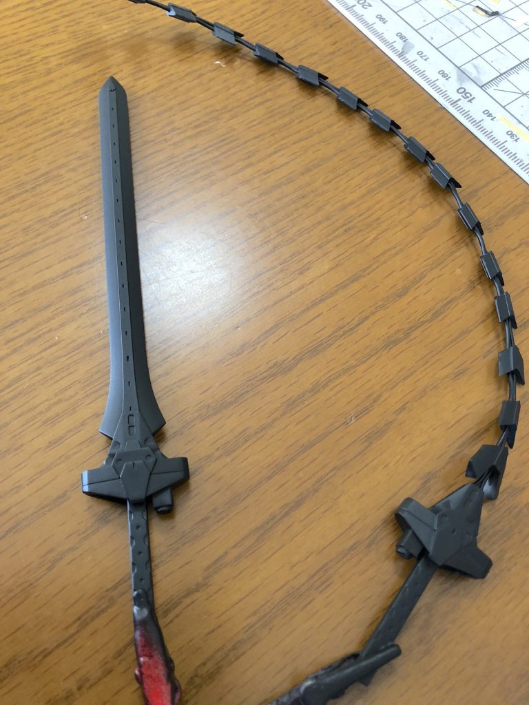 蛇腹剣については技量の関係でスクラッチ出来なかったため…市販品を流用しつつ目立つ部位をミキシングでカバーすることでそれらしさを付与。