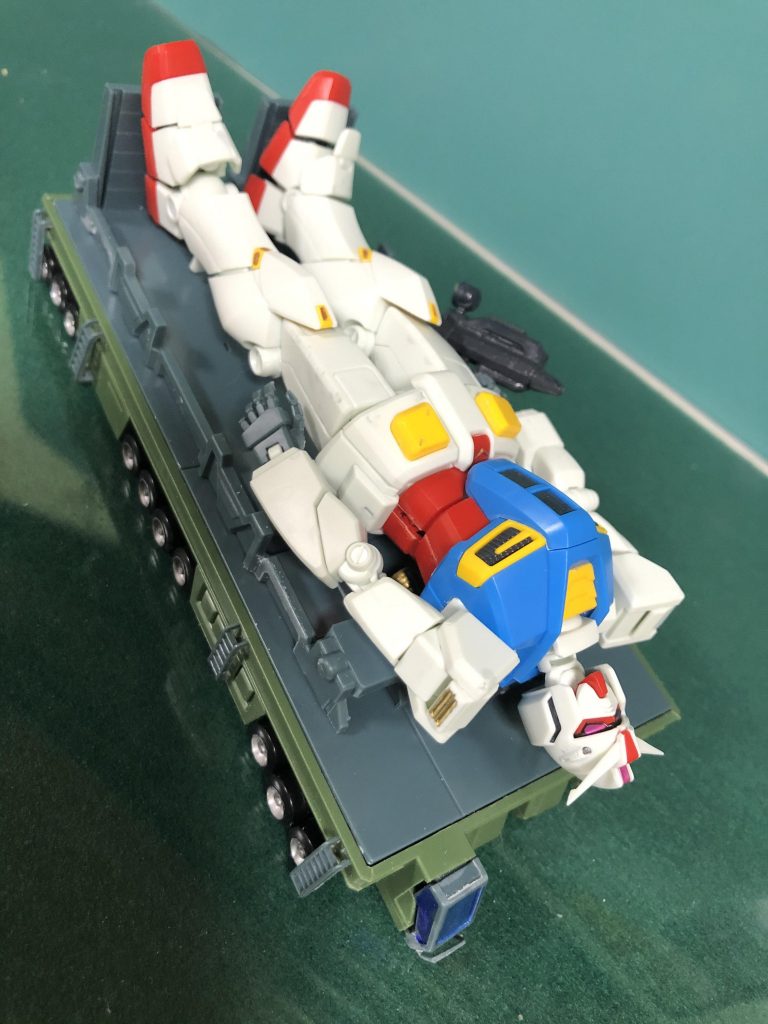 ガンダムトレーラー–2枚目/制作者：いま