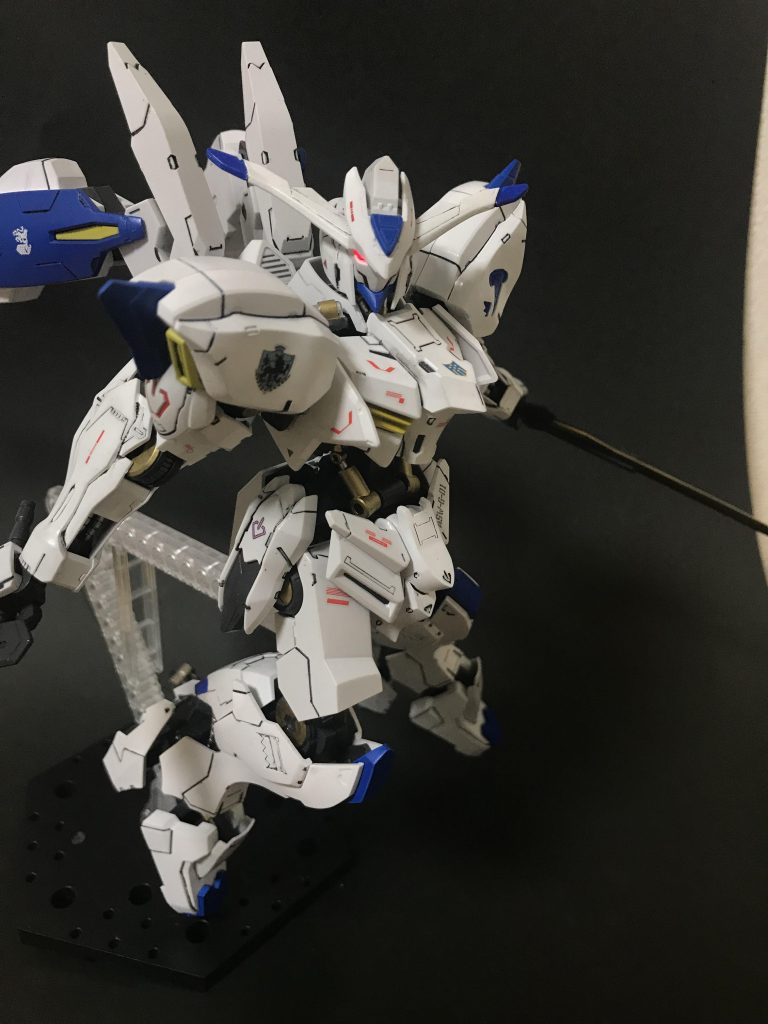 ガンダムバエル–3枚目/制作者：@gokurakusyugisy