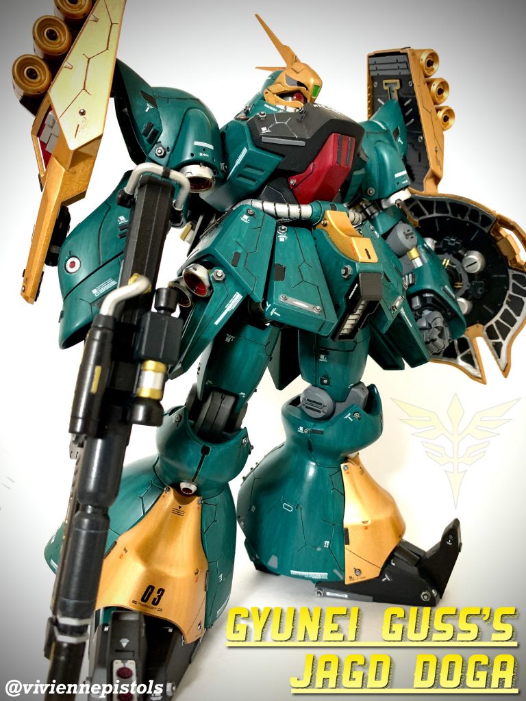 ウェザリング前の状態になります。この段階でもゴールドには艶ありをし、その他は艶消しを吹いています。