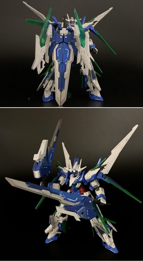 IGELの両翼下に装備されている大剣(シュバルツリッターから拝借)
近接戦闘時にパワーが必要な時に利用する