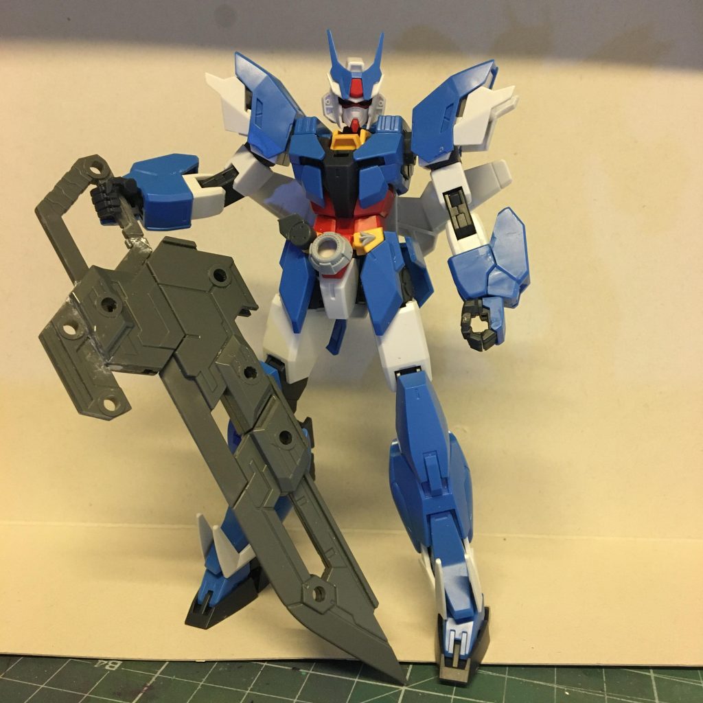 製作に夢中で工程写真をほとんど撮っていませんでしたw
アースリィガンダムとマーズフォーのミキシングで作りました。