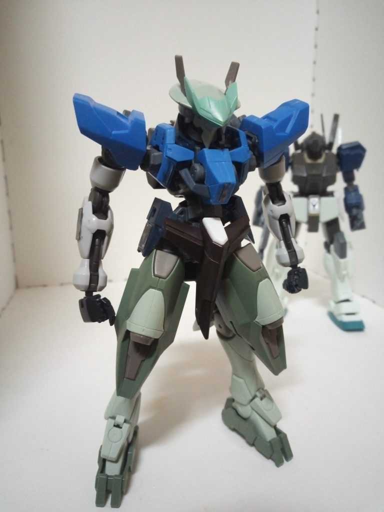 あーガンダム以外の作品でこういうロボット居るよねぇ~みたいなあるある雰囲気。