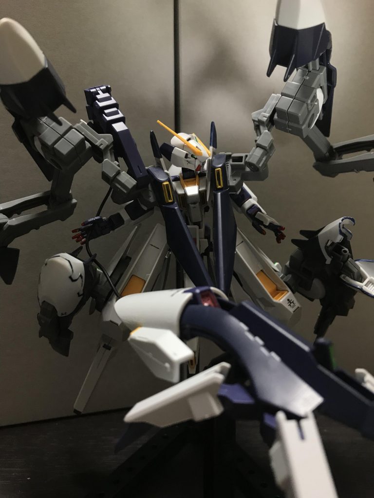 アクションポーズ