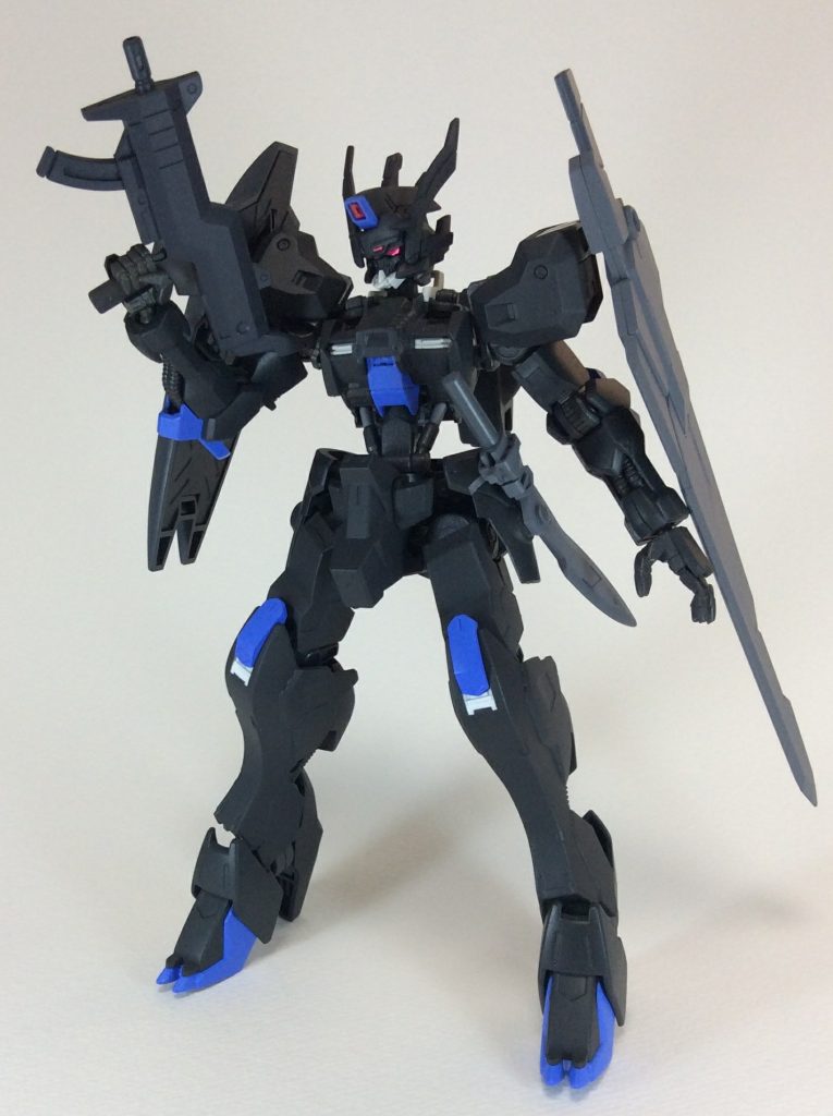 唯一の飛び道具となる魔道砲です。
操兵に対して効力はありませんが魔獣と戦う際に重宝します。