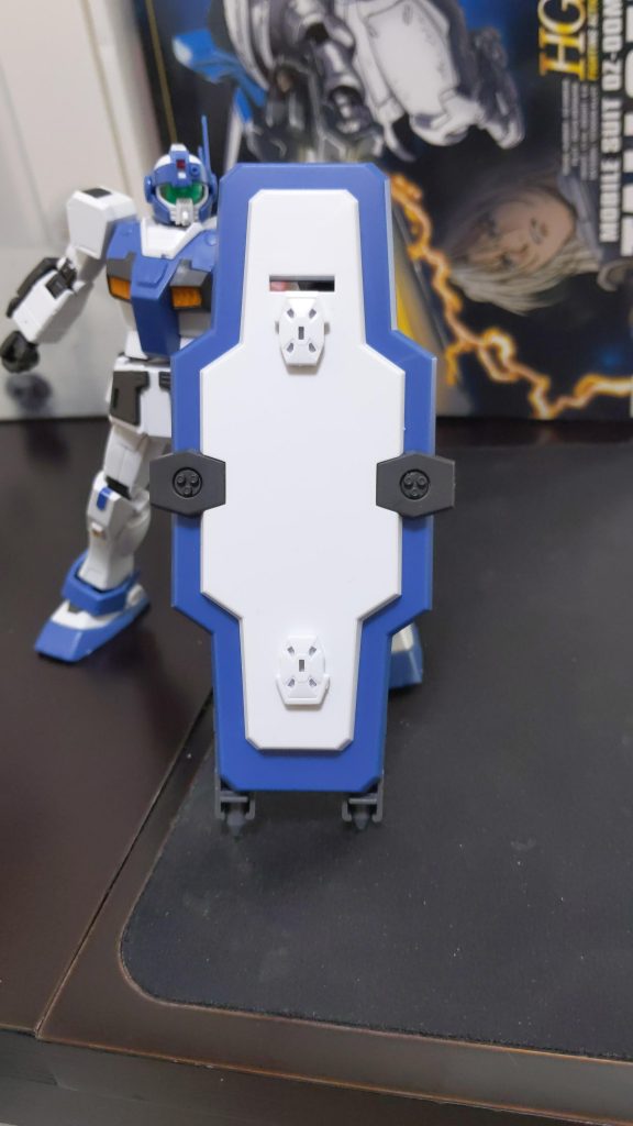 前衛タンク職のジム·ガードカスタム改です。