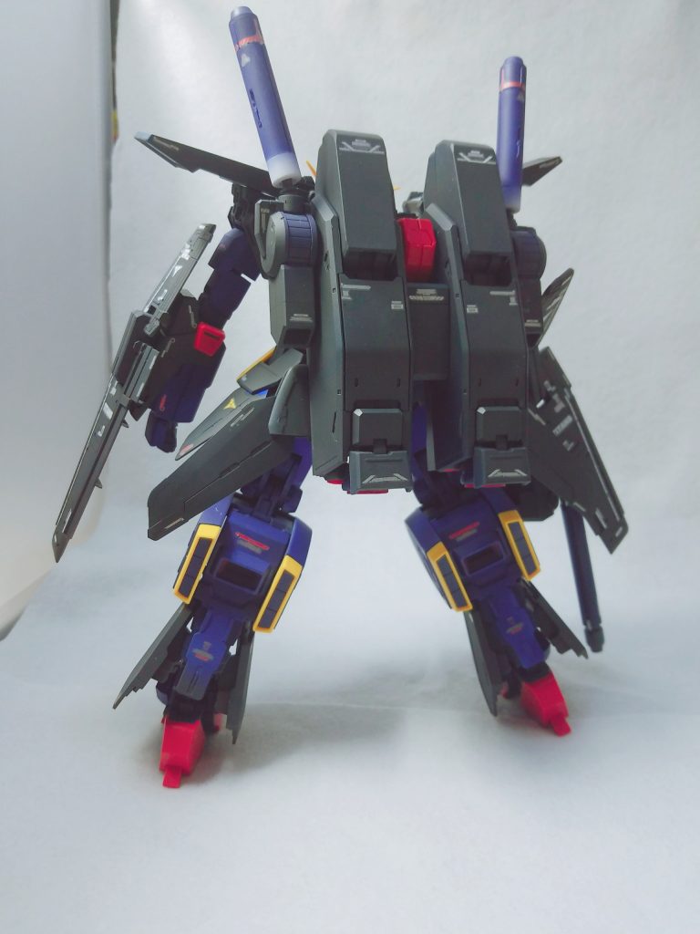 ティターンズカラーはいいぞ.....