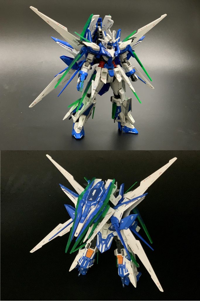 最終決戦前まで運用されていたバックパック
AGEの機体がベースなので、パイロットはX-Rounderという設定。
背中の4枚の羽がX-RounderのXを象取っています。
変形もできるため、宇宙・大気圏内どちらでも高速機動できる万能機であり、
今回掲載したモードの中で一番高速という設定です。