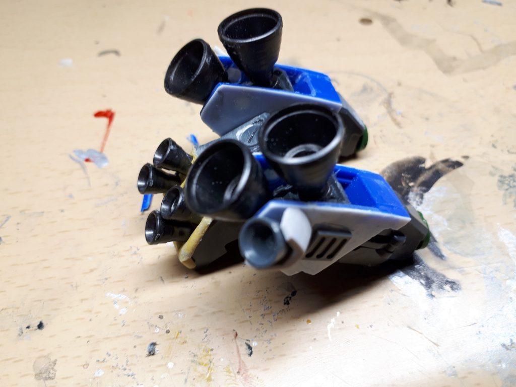 バックパックはかなり頑張って一から作りました