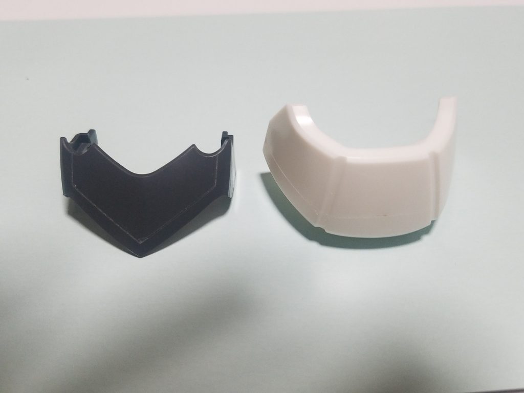 写真では分かりずらいですが、ラインを追加してます