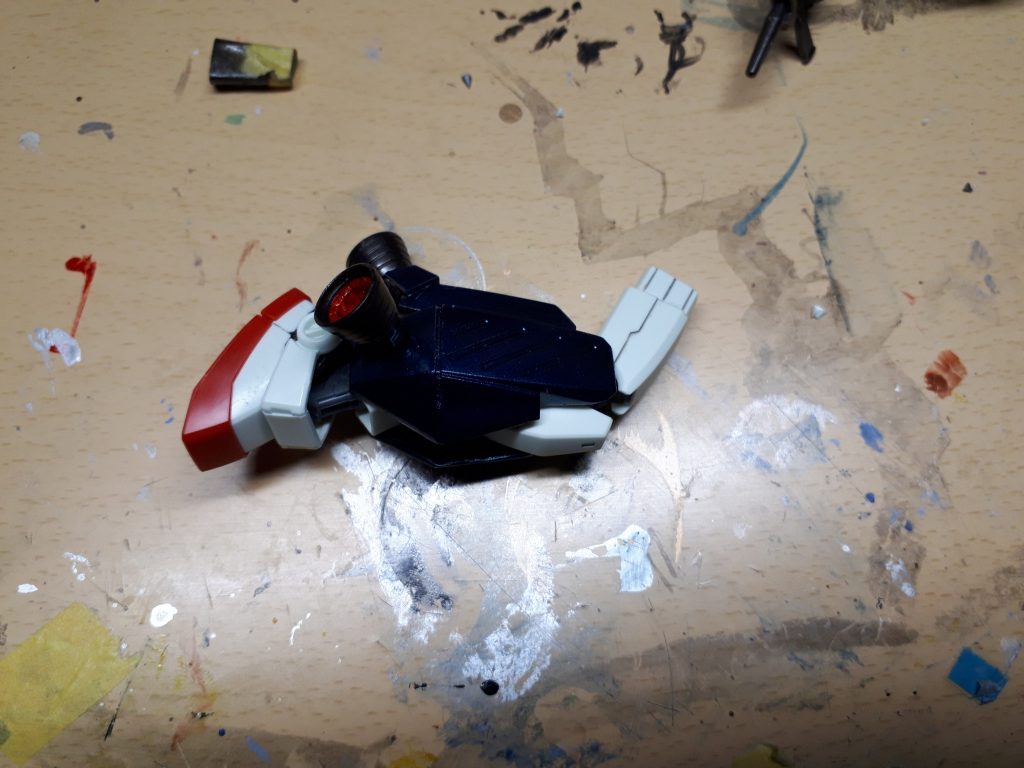 増加装甲は接着したので取り外せないし可動範囲が90度以下しか曲がらなくなりましたがカッコいいので良しとします