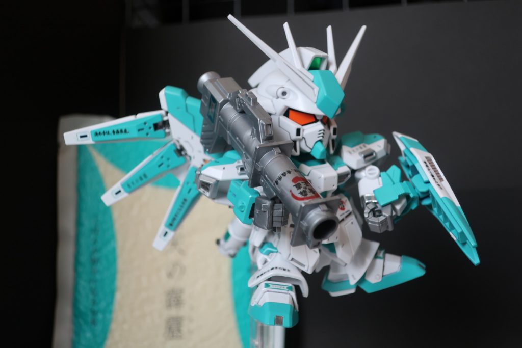 ファンネルには青森から驚きの旨さ、決めては青森県産、バズーカには青森の正直のロゴを入れてます。