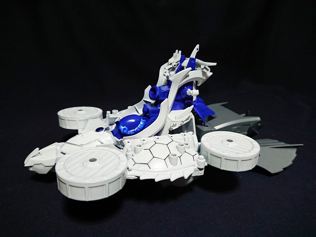 2020年の最初の作品はMSではなく、母艦のソレイユをモチーフにした戦闘艇を制作しました。
[劉邦](https://gumpla.jp/sd/219193)＝龍帝、[樊噲](https://gumpla.jp/sd/219694)＝虎暁、[夏侯嬰](https://gumpla.jp/sd/220819)＝雀瞬という四候設定で制作し、武義を考えた時に亀(玄武)形のイメージからソレイユになりました。
他に三璃紗の北(玄武)の山(マウンテンサイクル)から発掘された遺物という設定もあります。