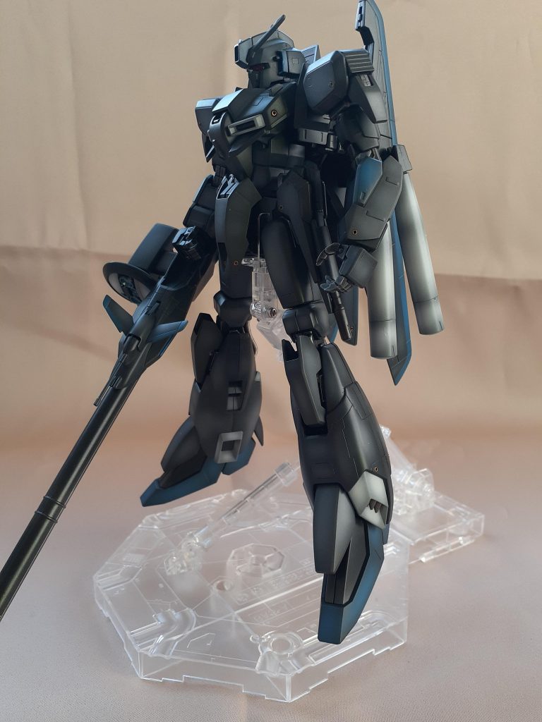 膝可動軸の加工もしました。わかりづらいけど。